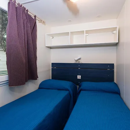 Camping Mare E Pineta