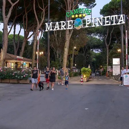 Κάμπινγκ Mare E Pineta Lido di Spina