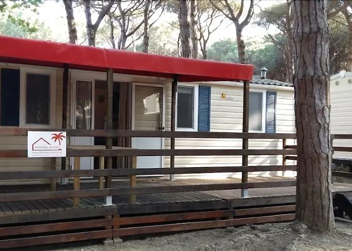 Mare E Pineta Camping 4*