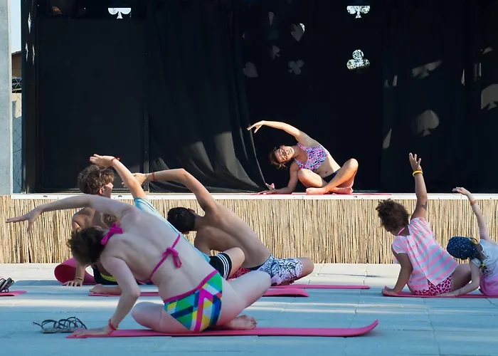 Mare E Pineta אתר קמפינג 4*