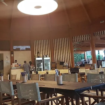 Camping Mare E Pineta 4*