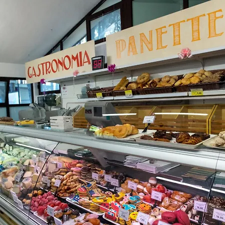 Camping Mare E Pineta 4*