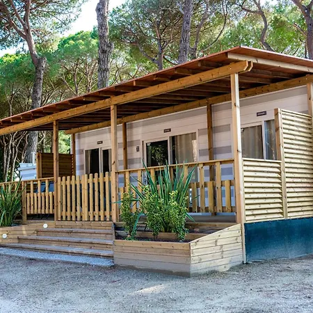 Camping Camping Mare E Pineta 4*