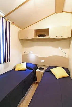 Camping Mare E Pineta 4*