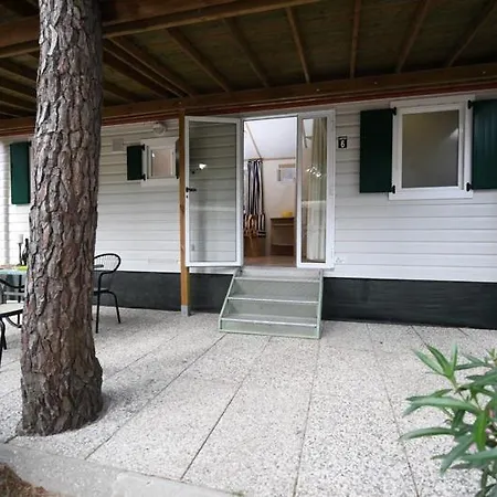 Camping Mare E Pineta 4*
