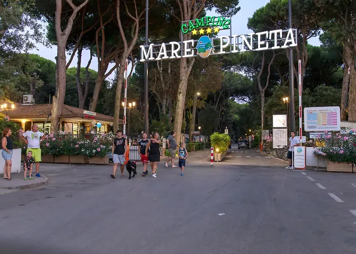 Kamp alanı Camping Mare E Pineta Lido di Spina