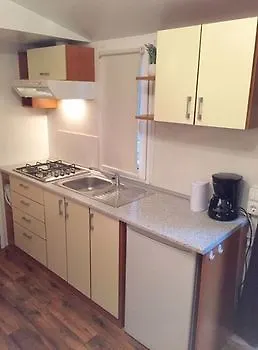 Camping Mare E Pineta Kamp alanı 4*