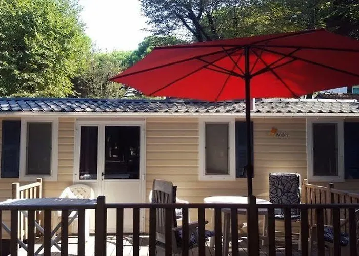 Camping Mare E Pineta 4*