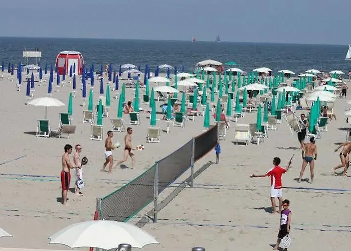 Camping Mare E Pineta Kamp alanı 4*