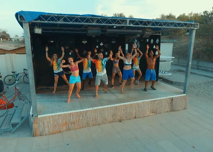 Camping Mare E Pineta Kamp alanı